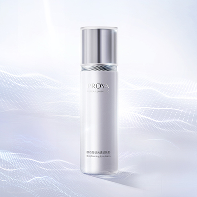 非凡国际靓白晶钻光透焕肤乳